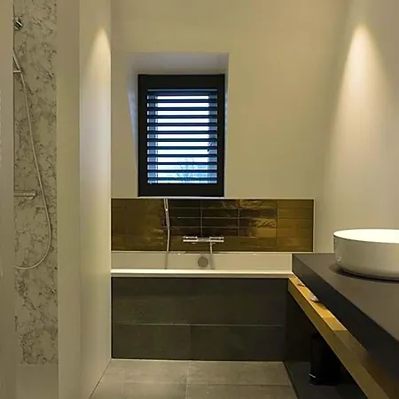 Central Hotel Roosendaal