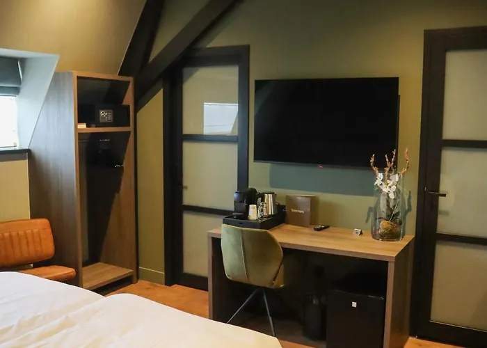 Central 4* Roosendaal