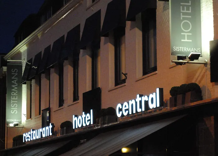 ホテル Central 4*