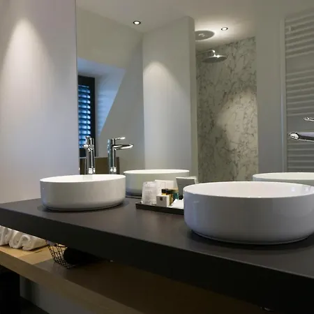 Hotel Central 4*