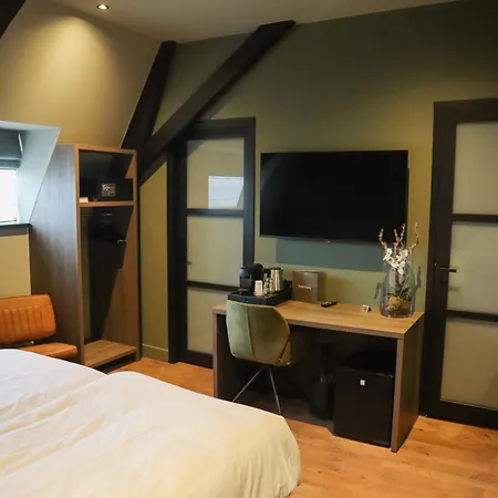 Central 4* Roosendaal