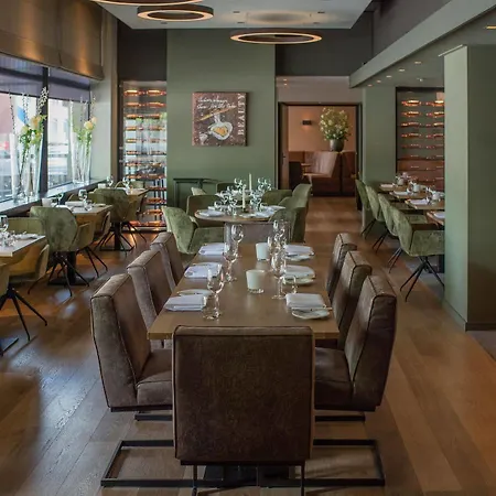 Central Hotel Roosendaal