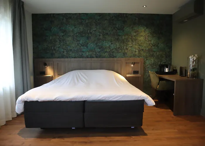 Central 4* רוזנדאל